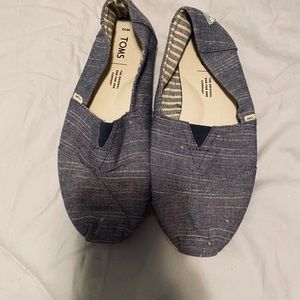 Men’s Toms